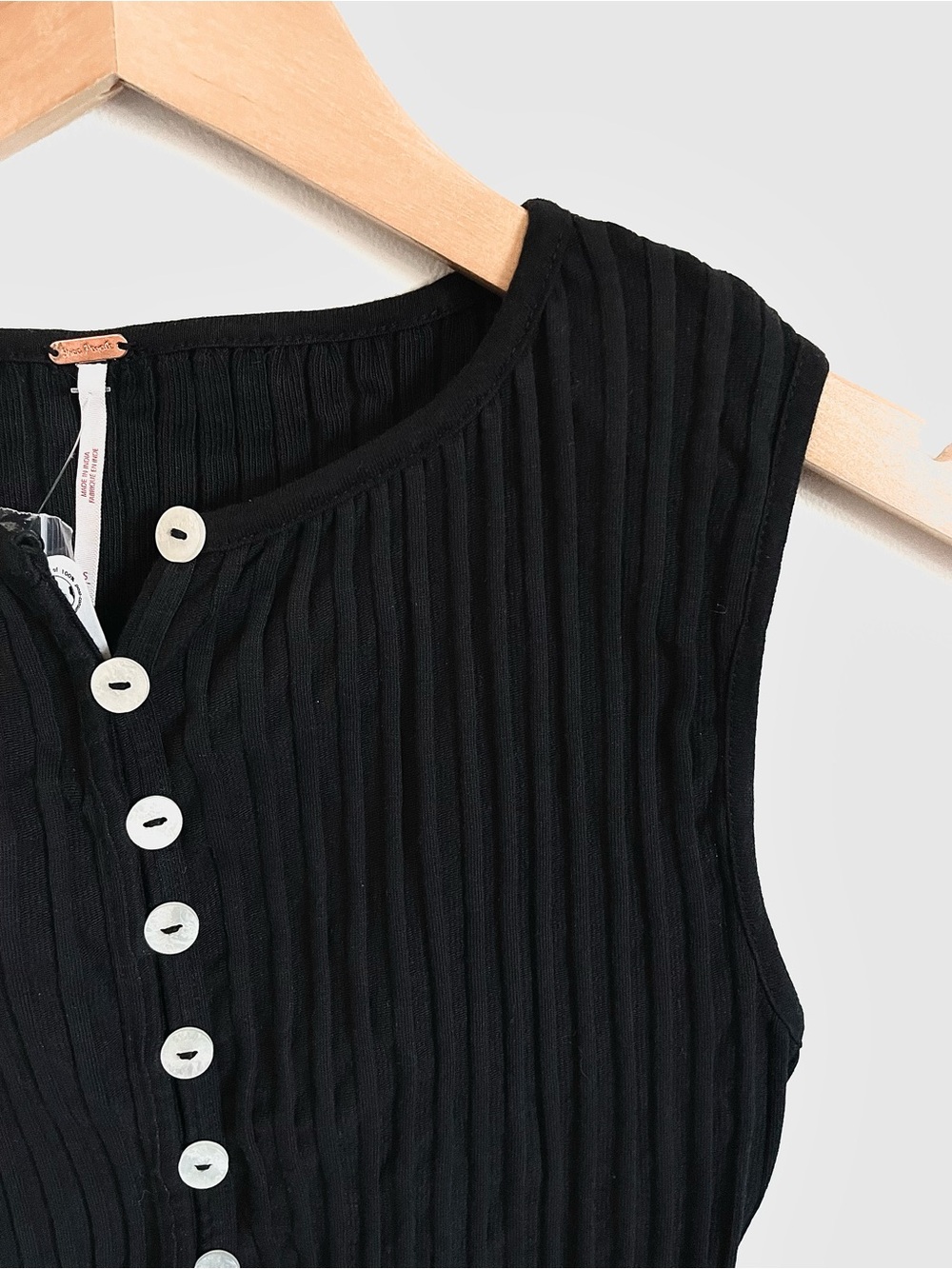 Free People Black Ribbed Button-Front Tank - Picture 10 of 15